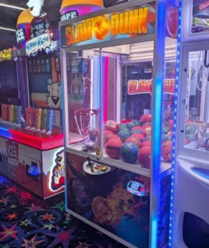 Slam Dunk Arcade Hoop Game